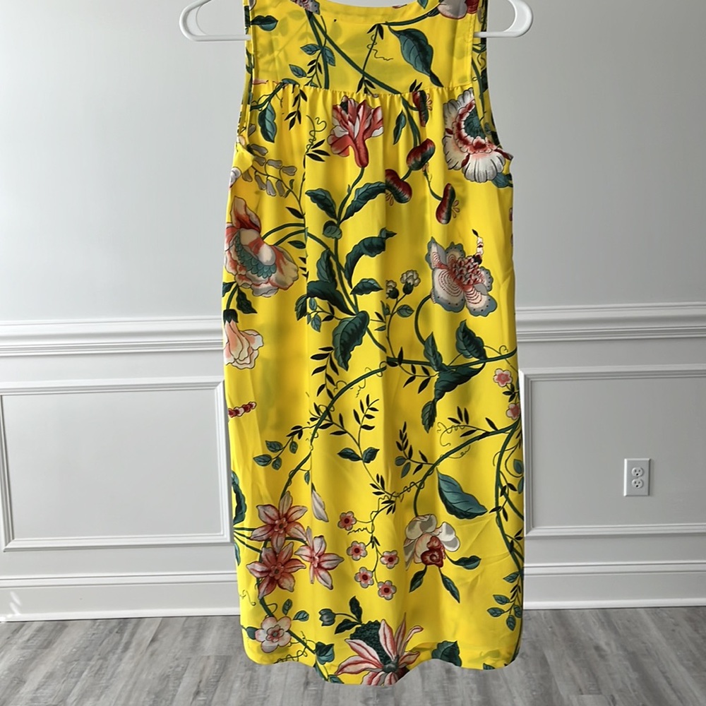 Sleeveless dress - Picture 2 of 2
